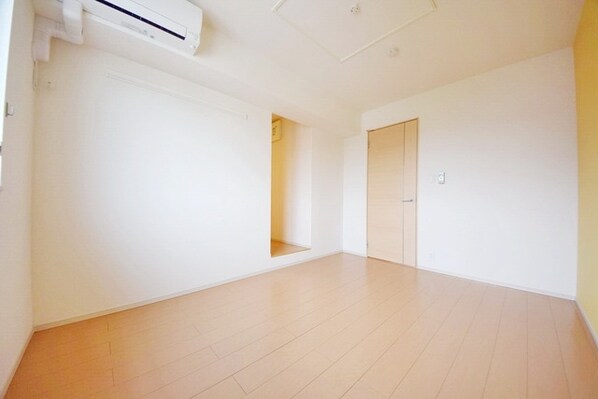 イーリスの物件内観写真